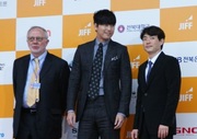 第14回全州映画祭 (右から)リュ・スンワン、チョン・ウソン.jpg