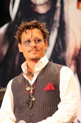 ローン・レンジャー舞台あいさつ3.jpg