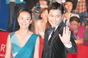河瀬直美監督(左)とチョン・ウソン.jpg